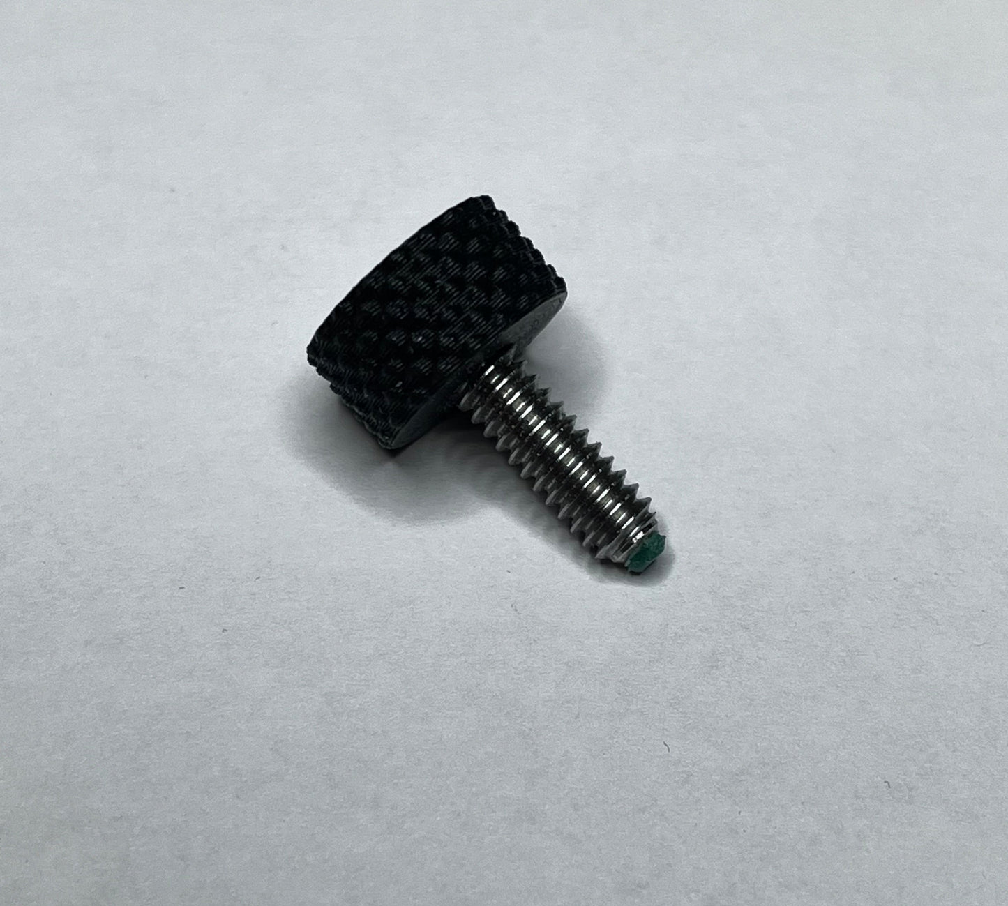 Thumb screw for Ultraview standard mount